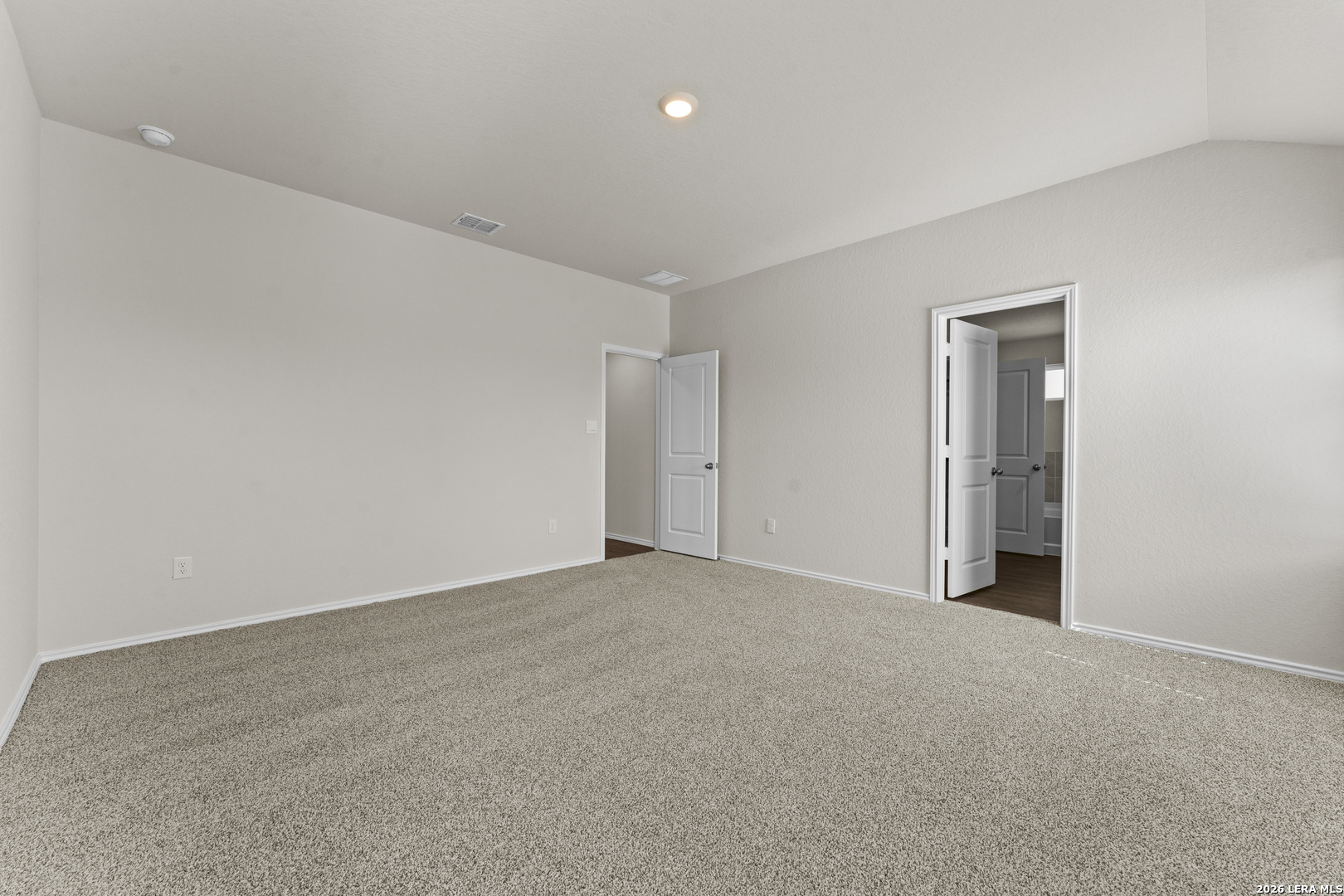 154 Double L Drive Comfort TX 78013