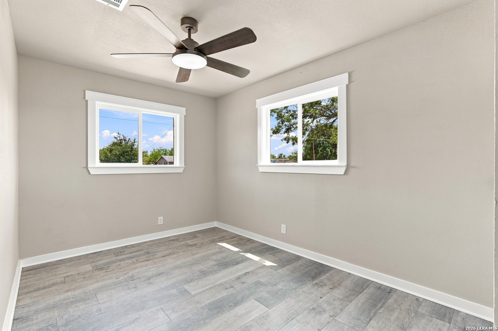15100 Norvell Street Lytle TX 78052