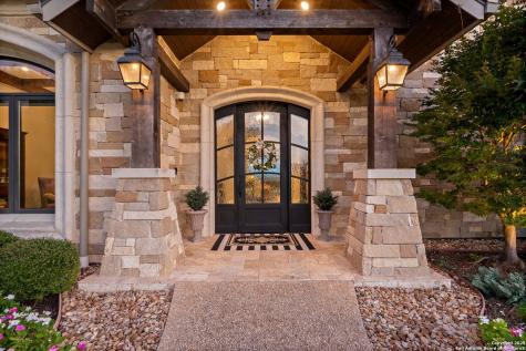 325 River Ridge Spring Branch TX 78070