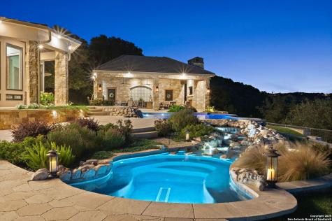 325 River Ridge Spring Branch TX 78070