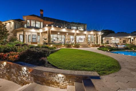 325 River Ridge Spring Branch TX 78070