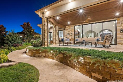 325 River Ridge Spring Branch TX 78070