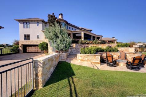 325 River Ridge Spring Branch TX 78070