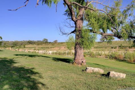 325 River Ridge Spring Branch TX 78070