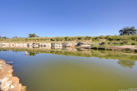 325 River Ridge Spring Branch TX 78070