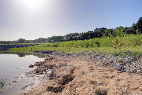 325 River Ridge Spring Branch TX 78070