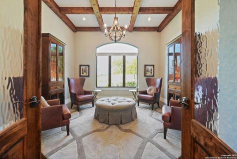 325 River Ridge Spring Branch TX 78070