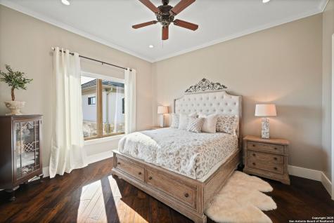 325 River Ridge Spring Branch TX 78070