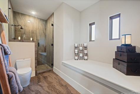 325 River Ridge Spring Branch TX 78070