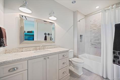 325 River Ridge Spring Branch TX 78070