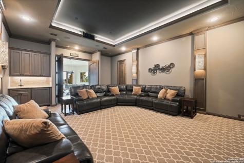 325 River Ridge Spring Branch TX 78070