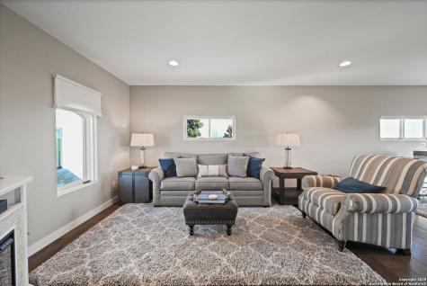 325 River Ridge Spring Branch TX 78070