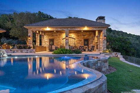 325 River Ridge Spring Branch TX 78070