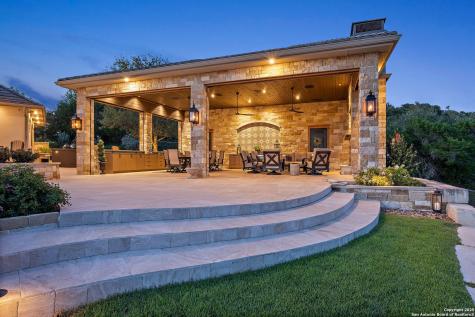 325 River Ridge Spring Branch TX 78070