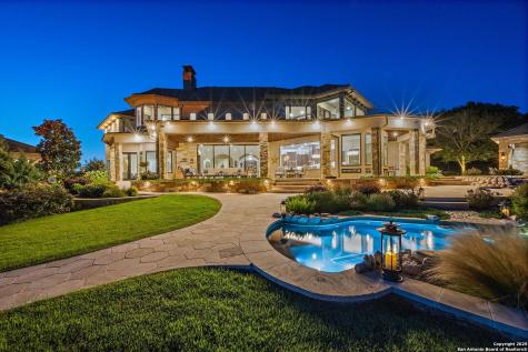 325 River Ridge Spring Branch TX 78070