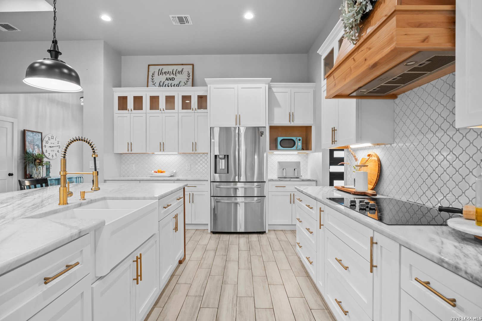 240 Eaglerock Poteet TX 78065