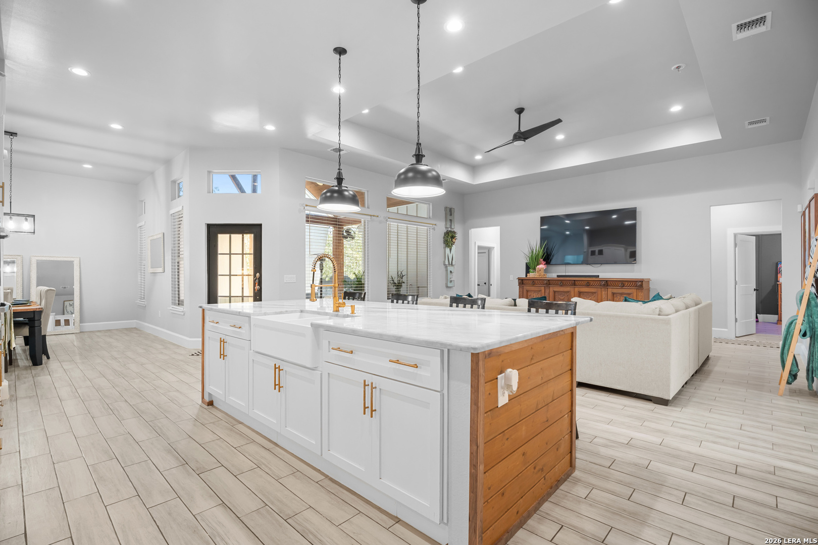240 Eaglerock Poteet TX 78065