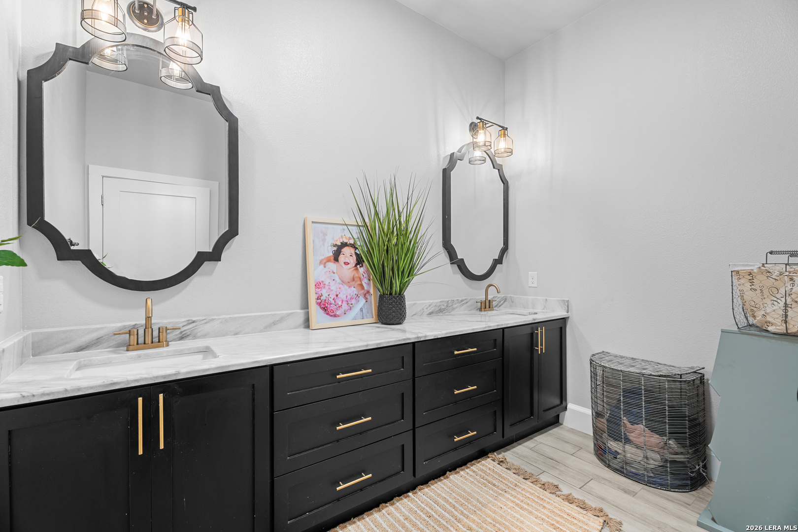 240 Eaglerock Poteet TX 78065