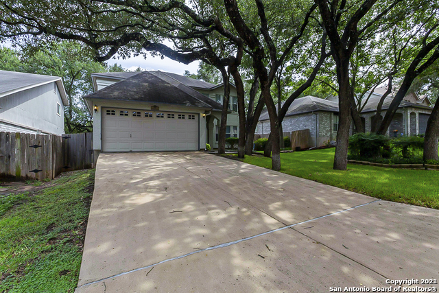 4818 Legend Well Drive San Antonio TX 78247