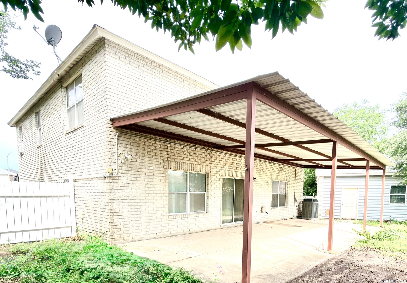 5526 Burton Farm San Antonio TX 78244