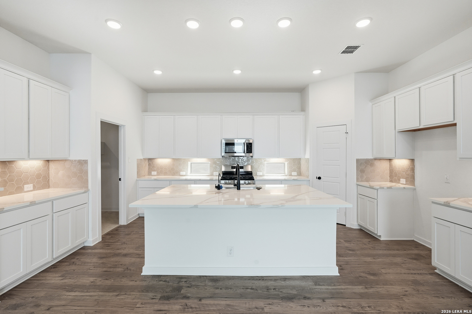 9414 Chatside Schertz TX 78154