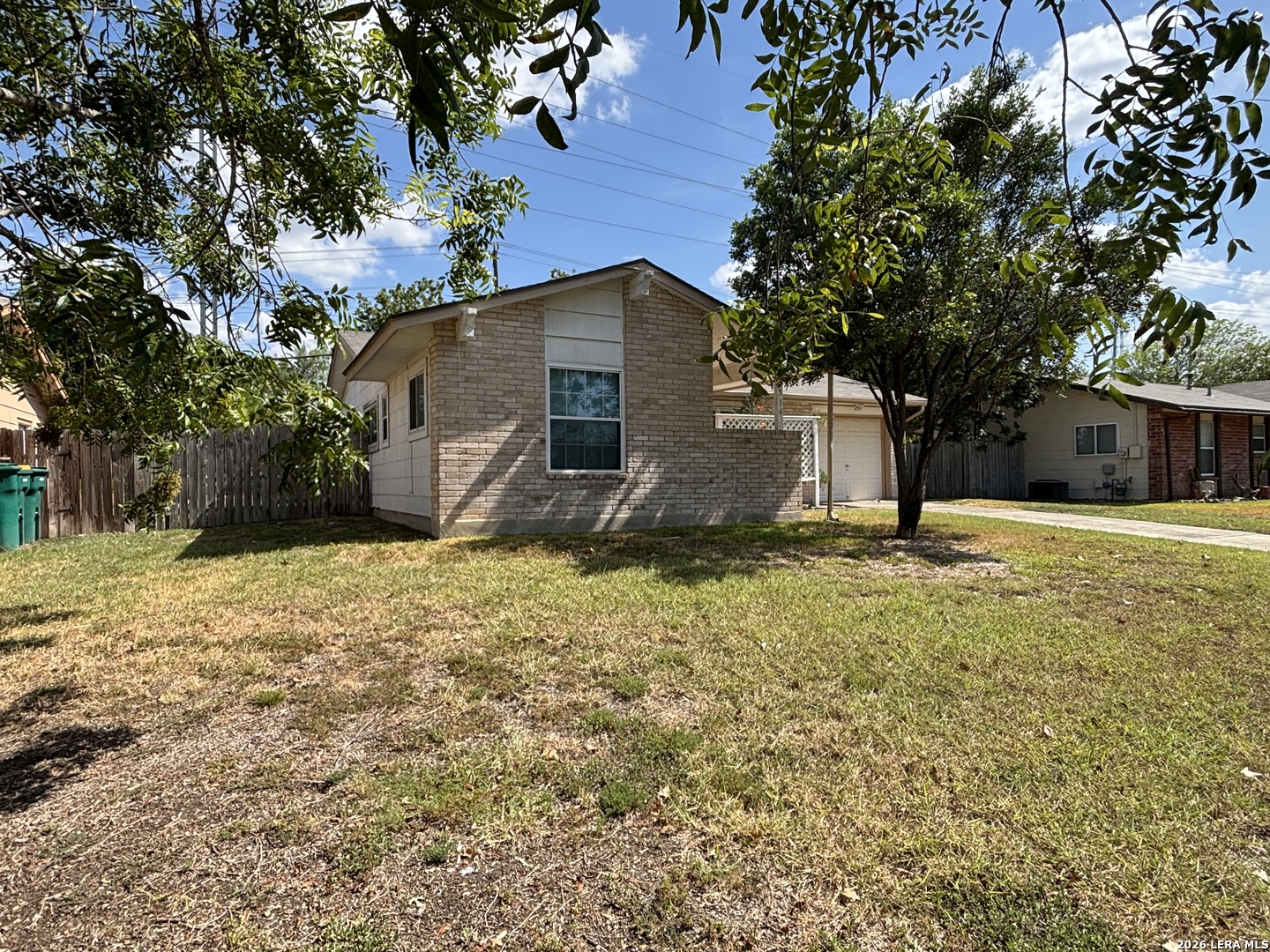 7514 Valley Oak Street Live Oak TX 78233