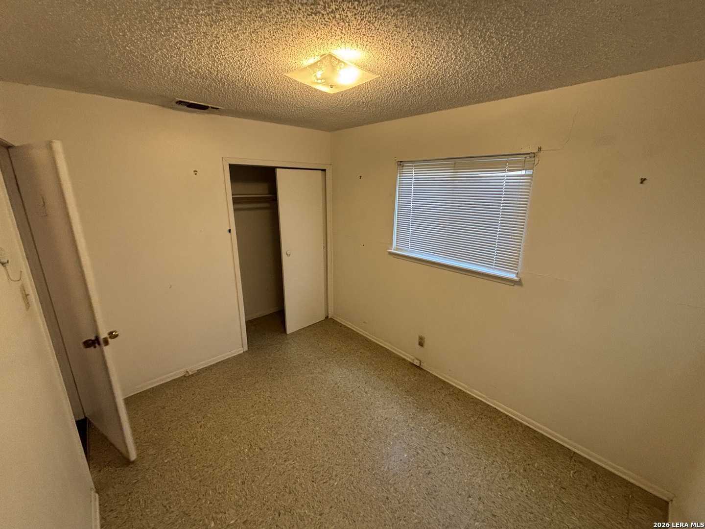 7514 Valley Oak Street Live Oak TX 78233