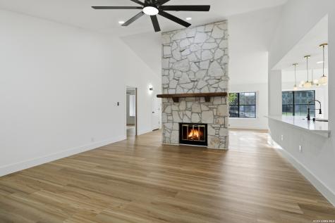 16923 Hidden Timber Wood San Antonio TX 78248