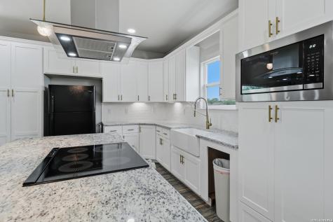 20922 Kinney Road Somerset TX 78069