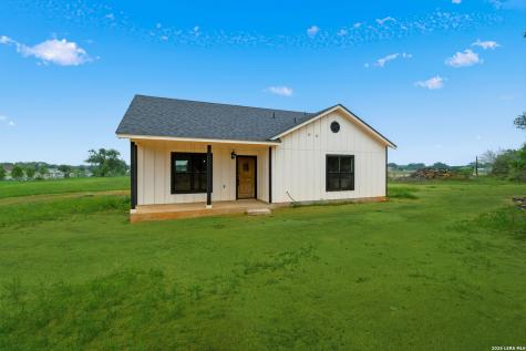 20922 Kinney Road Somerset TX 78069