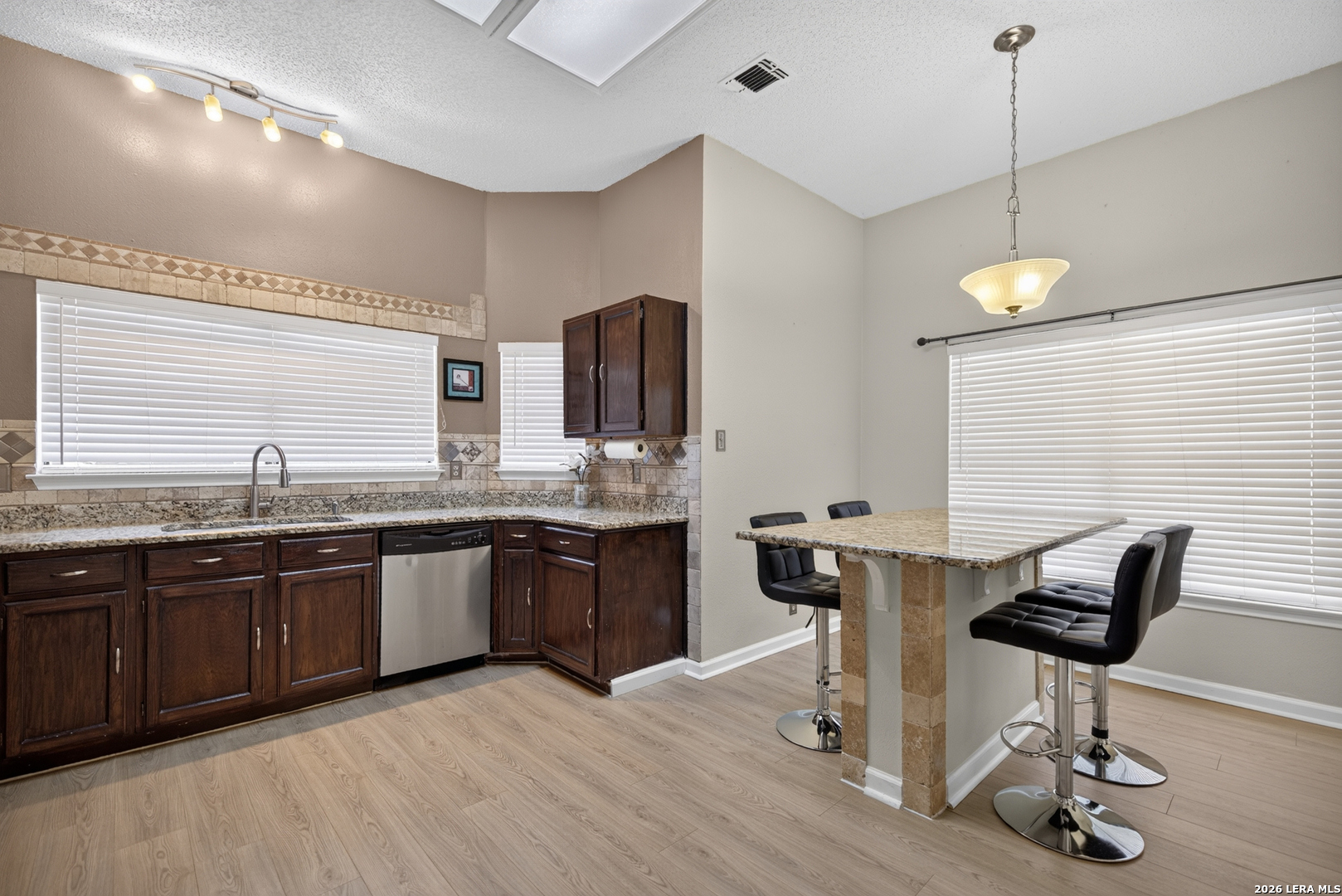 8531 Serene Ridge San Antonio TX 78239