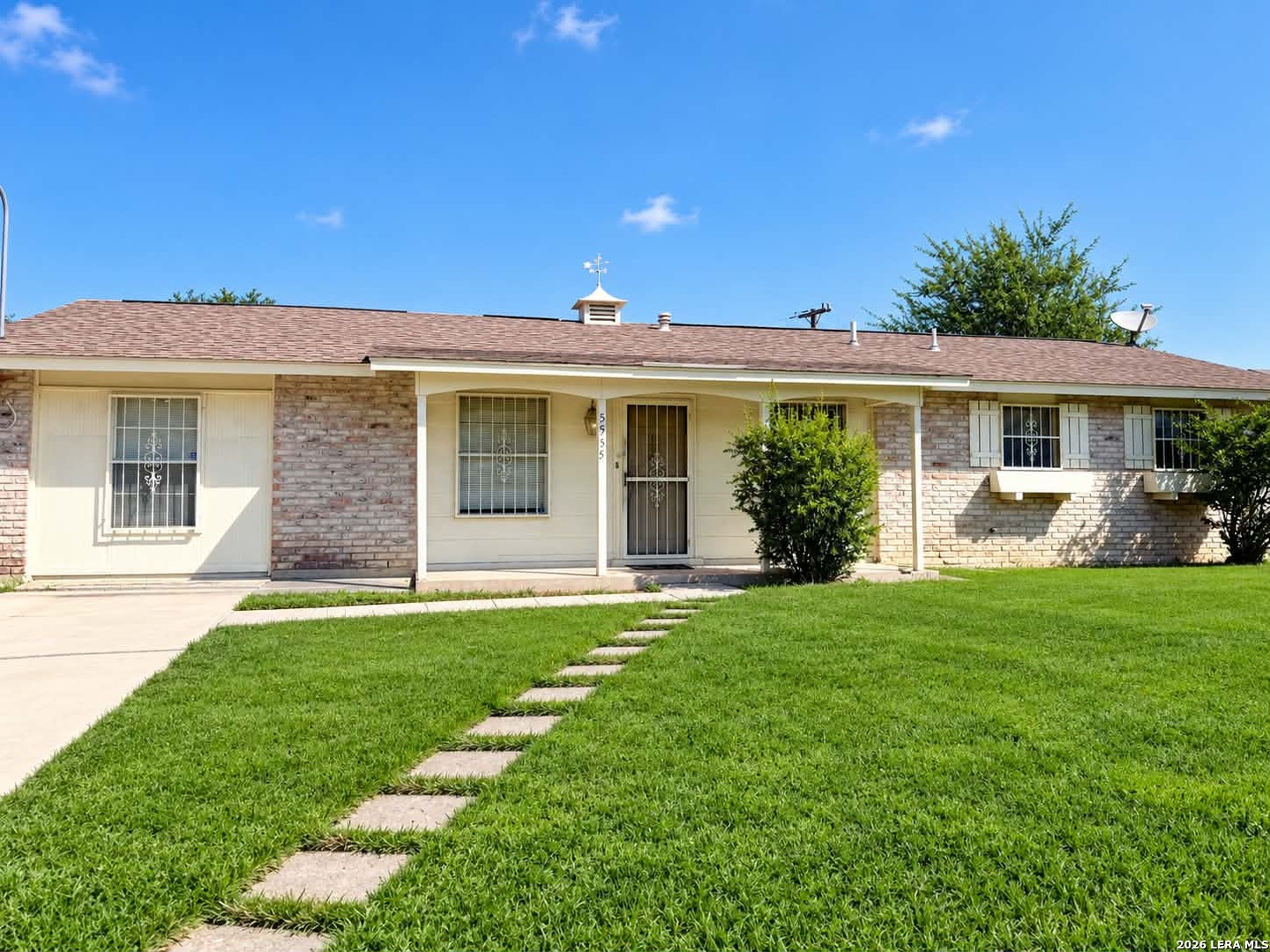 5855 Sandy Valley Drive San Antonio TX 78242