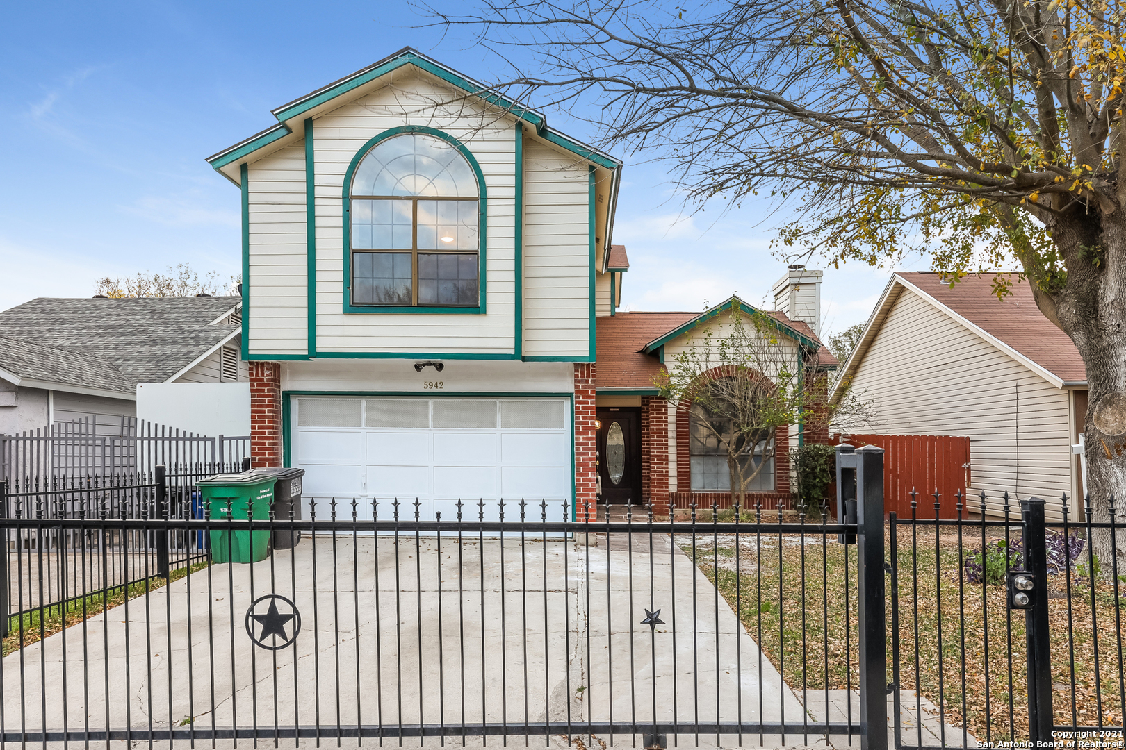 5942 Sunrise Bend Drive San Antonio TX 78244