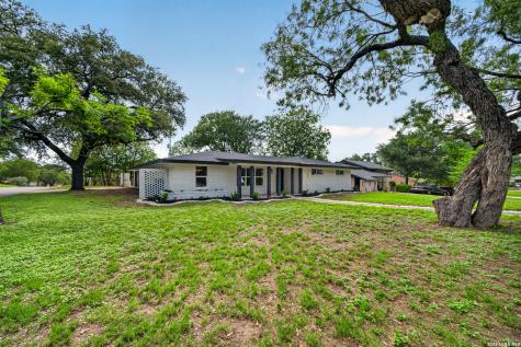 101 Twinleaf Lane Castle Hills TX 78213