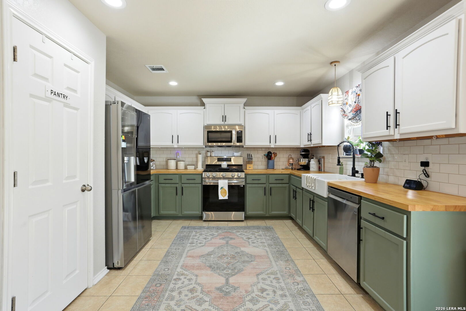 733 Clearbrook Schertz TX 78108