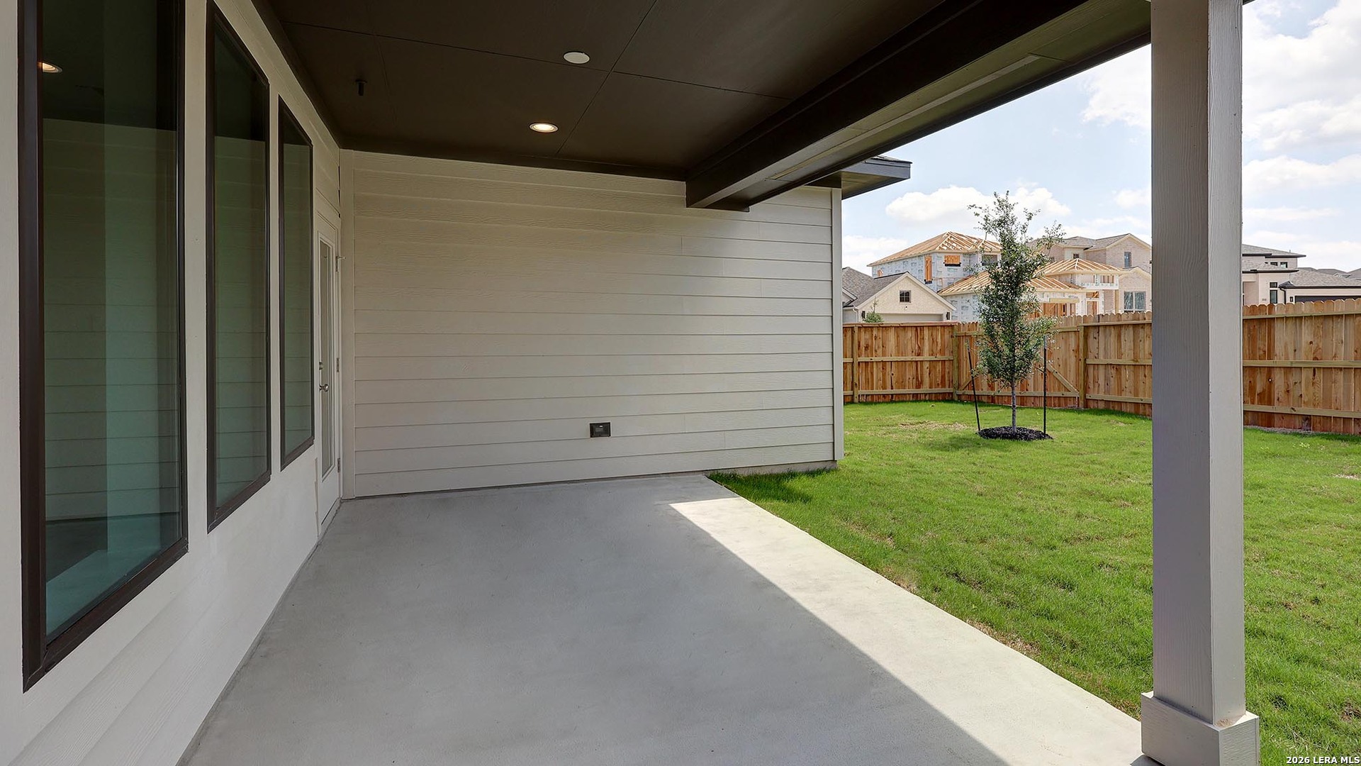2527 Oxford Ridge San Antonio TX 78245