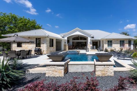 2624 Wolf Lair New Braunfels TX 78132