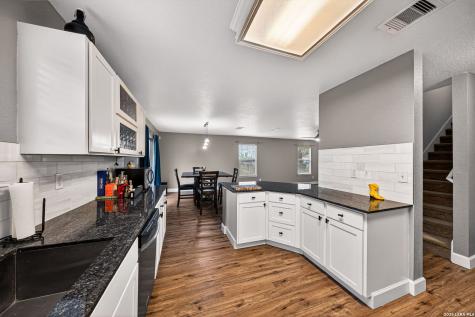 7447 Saddle Bend Drive San Antonio TX 78238