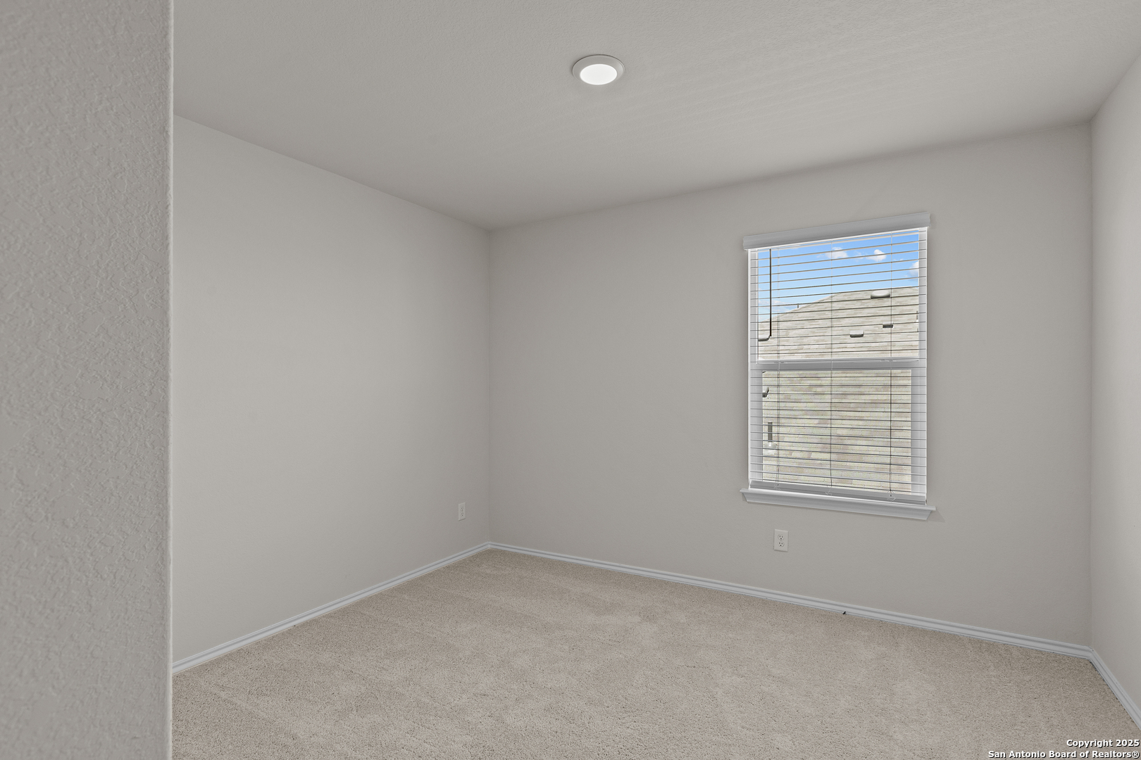 1238 Los Mochis Avenue Converse TX 78109