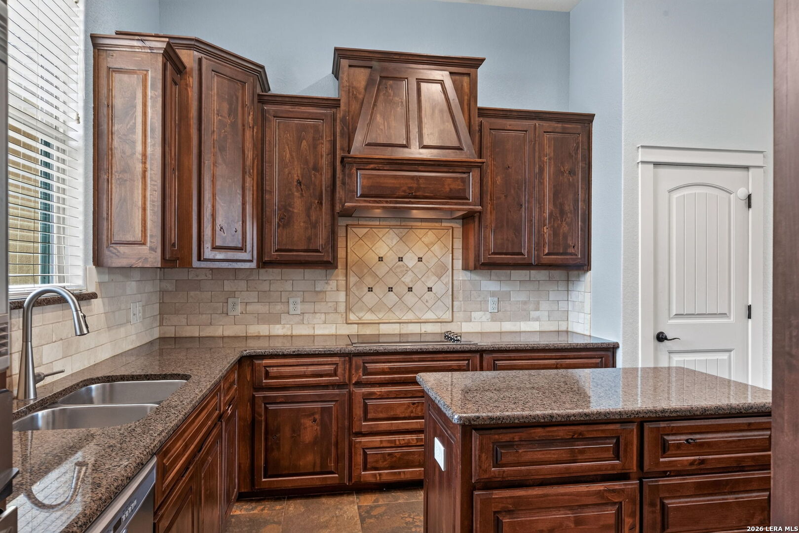 1633 Camden Lane Pleasanton TX 78064