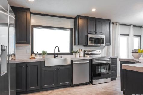 128 Gembel Trail San Antonio TX 78264