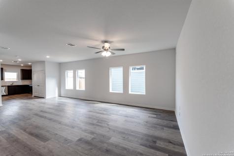 11119 Hudler Avenue Converse TX 78109