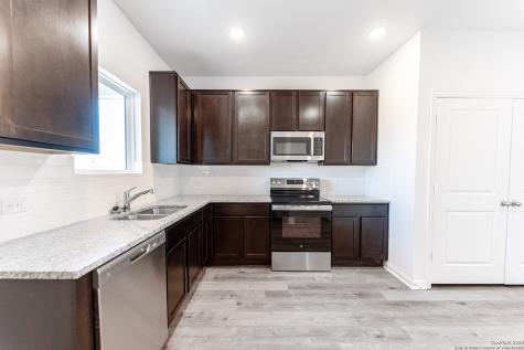 11119 Hudler Avenue Converse TX 78109