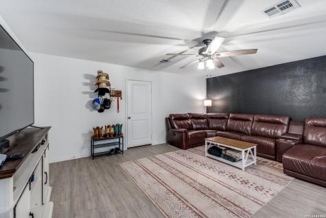 14438 Alluvium San Antonio TX 78223