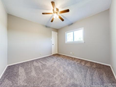 12127 Branding Point Helotes TX 78023