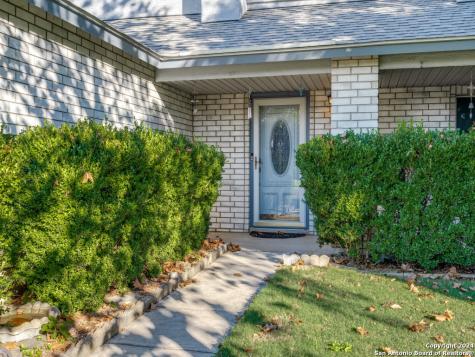 12127 Branding Point Helotes TX 78023