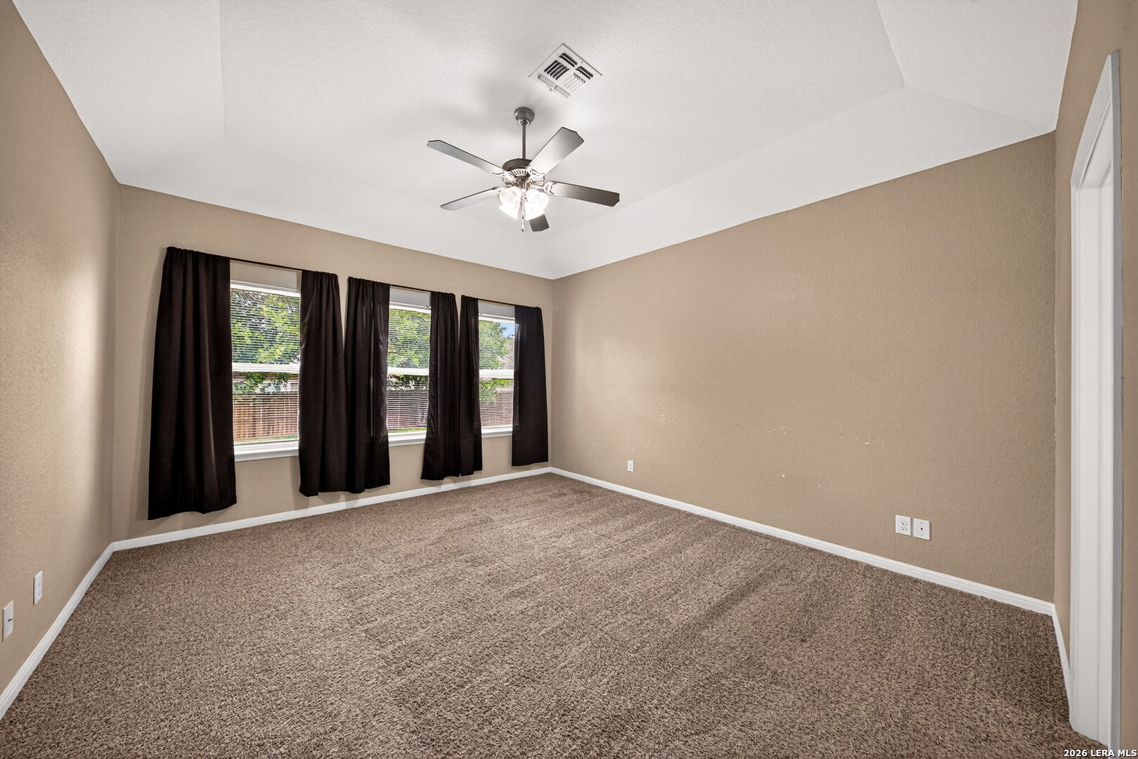 204 Valley Forge Pleasanton TX 78064