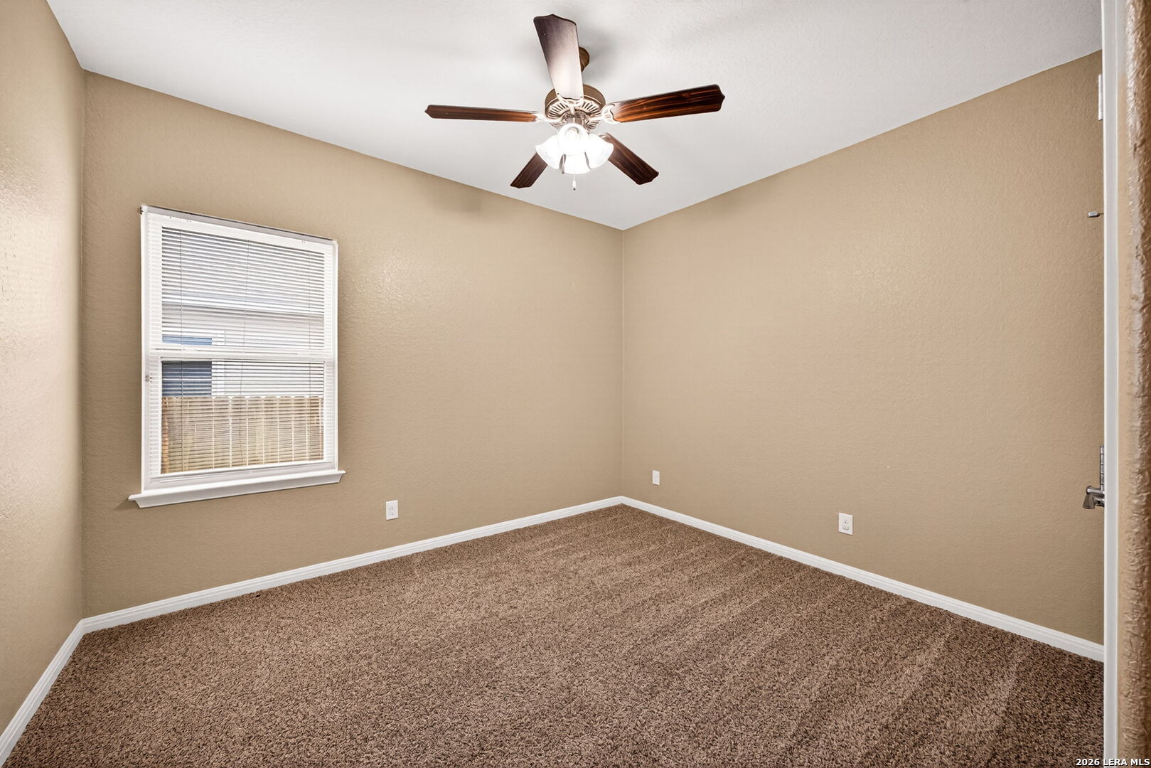 204 Valley Forge Pleasanton TX 78064