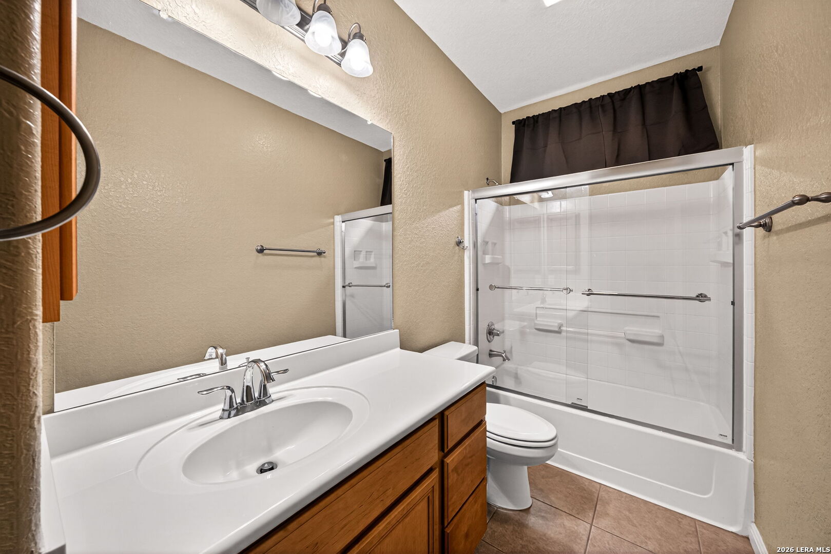 204 Valley Forge Pleasanton TX 78064