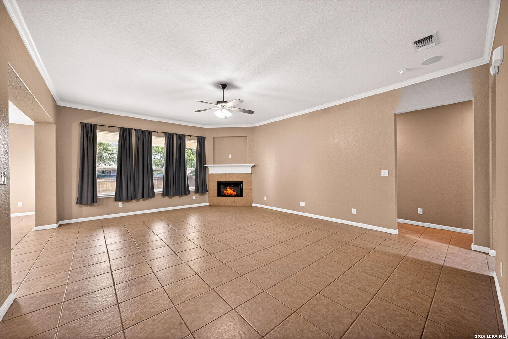 204 Valley Forge Pleasanton TX 78064